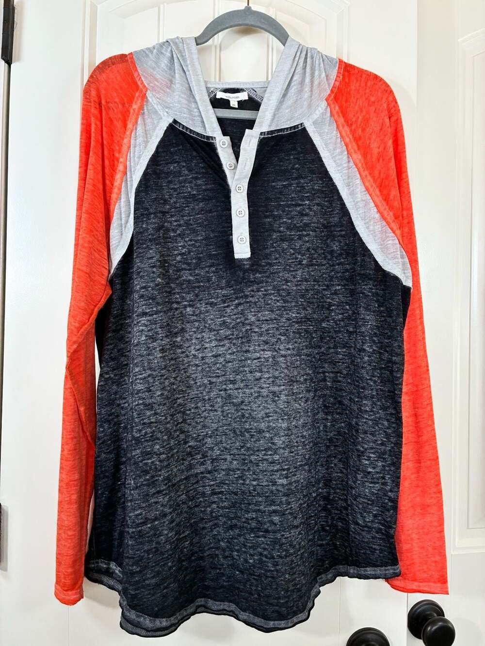 Maurices Women's XL Lightweight Burnout Hoodie Raglan Long Sleeve Shirt Gray Ora